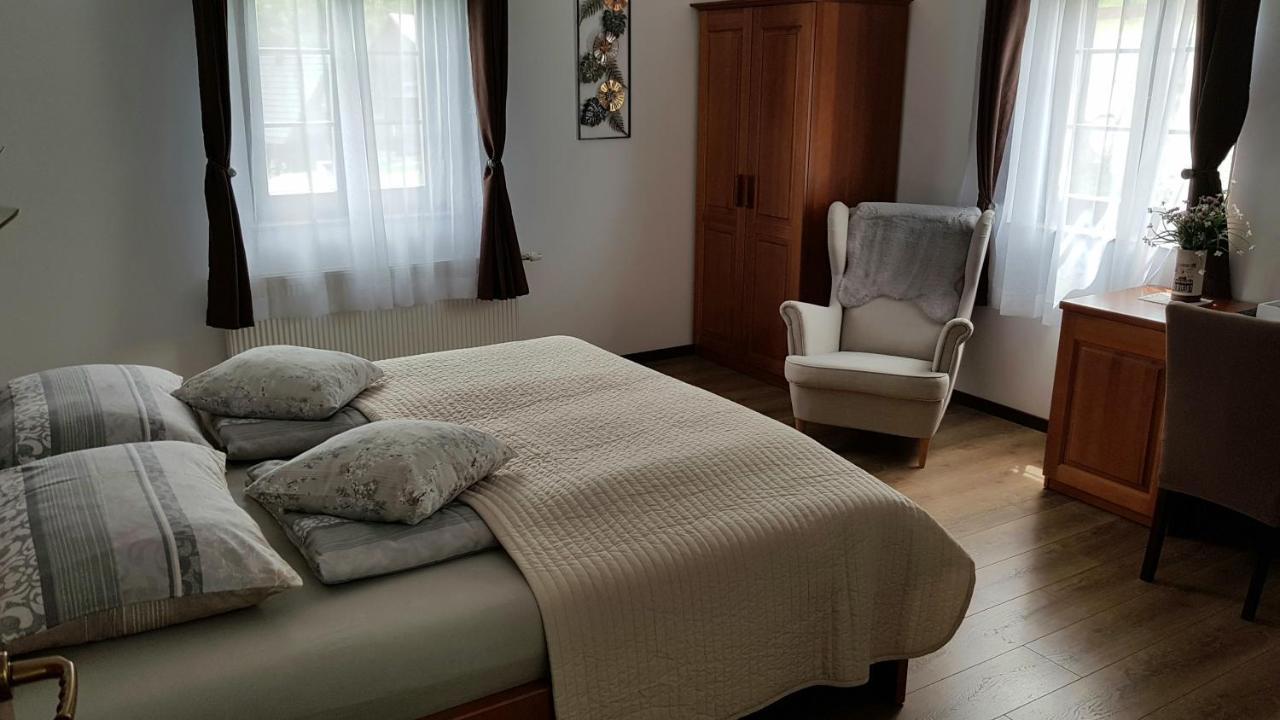 B&B Plitvice Lakes Villa Prica Plitvica selo Bagian luar foto